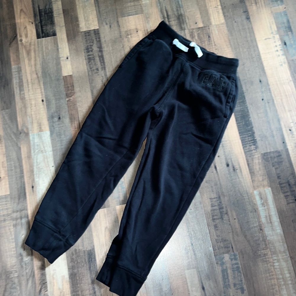 Boys gap sweat pants